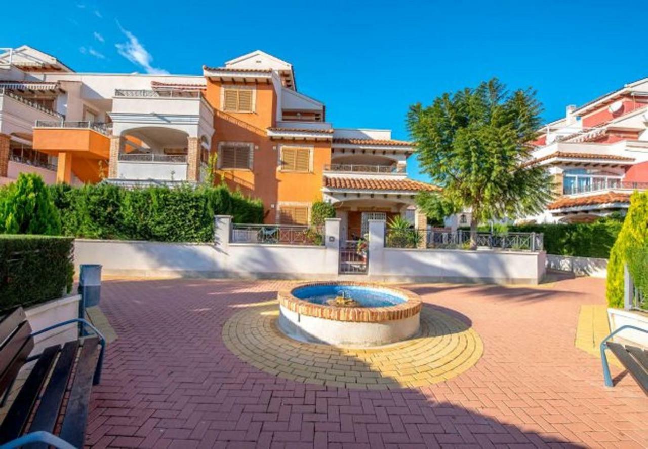 Apartamento "Carmen" Zeniamar Оріуела Екстер'єр фото